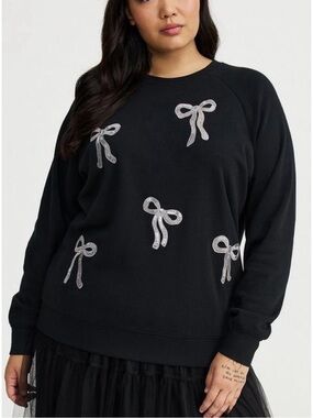 Torrid Black Bow Relaxed Cozy Fleece Sweatshirt, size 00 (M/L)